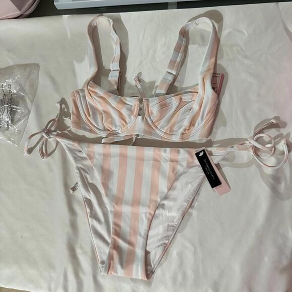 Vicotria's Secret Bikini Set Pink stripes - Picture 1 of 5